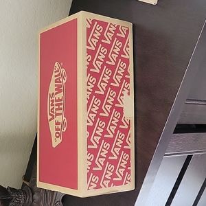 Brand New Vans shoes 👟